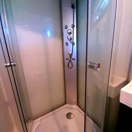Tuinhuis Duinroos Deluxe Vakantiehuis *